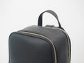 Charger l'image dans la visionneuse de la galerie, Audace noir Sac à dos cuir vegan recyclé 3-en-1